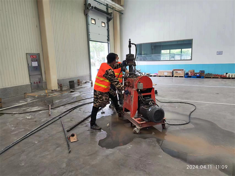 涡阳厂房地面下沉塌陷注浆加固施工